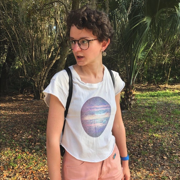 Meet your Posher, Raechel - Picture 2 of 2